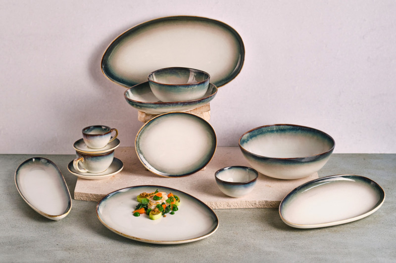 Plateau de service ovale blanc porcelaine 36 cm Akoya Proof